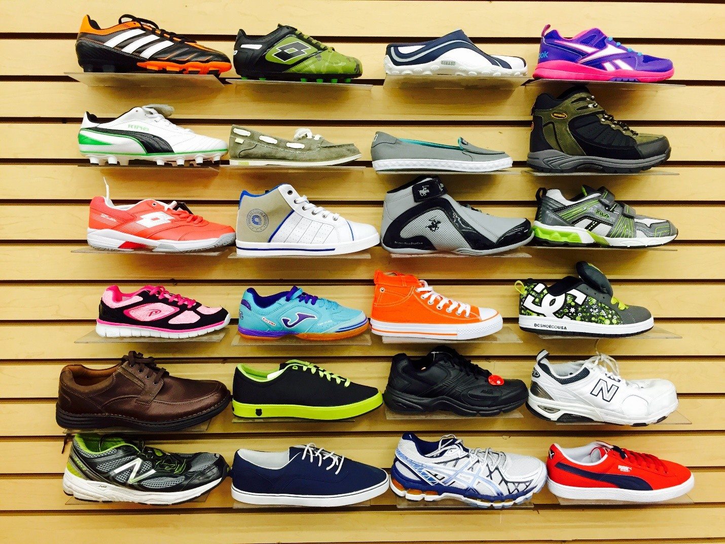 Store Returns - Top Brands Adidas, Nike 