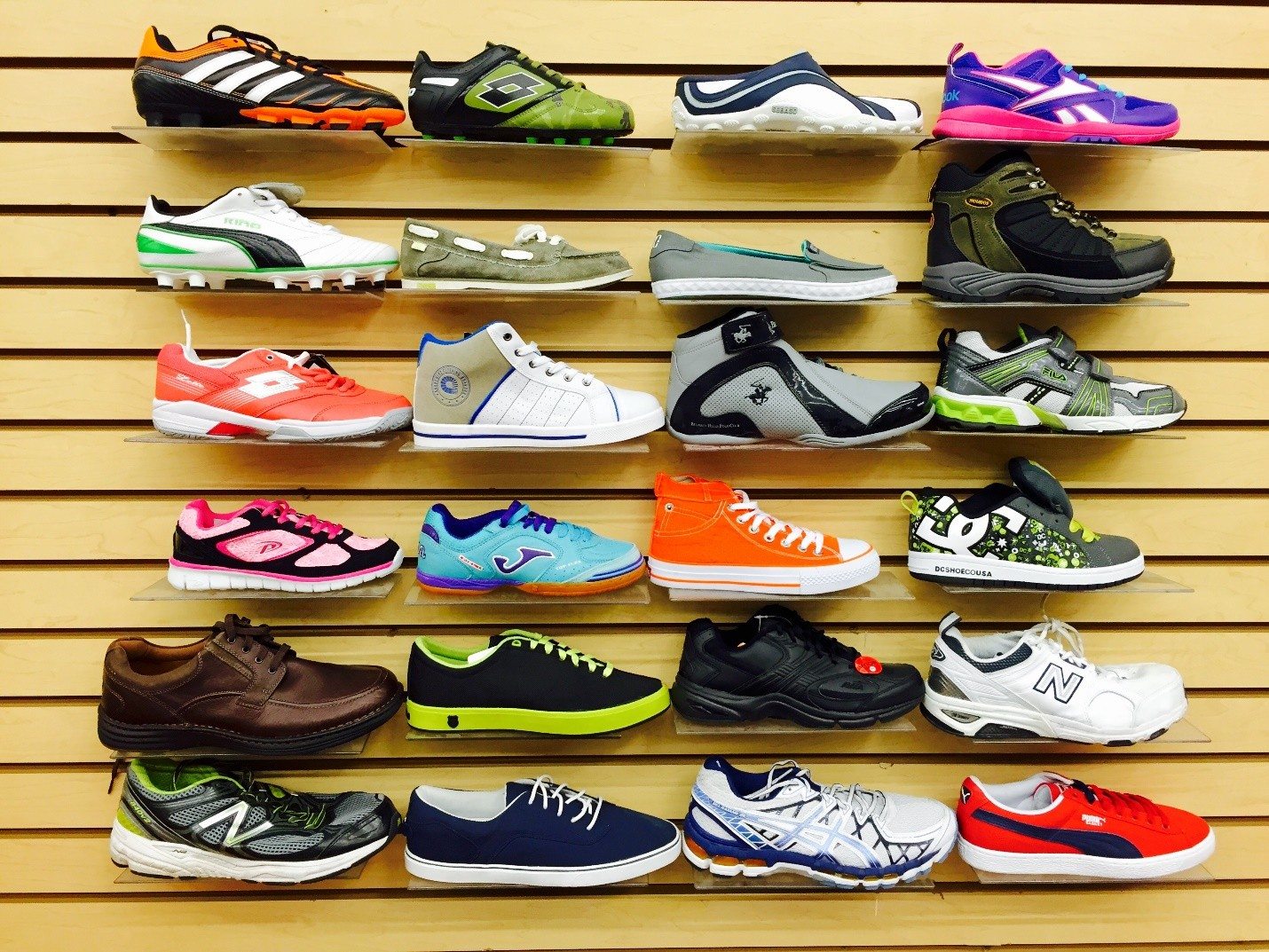 New Export Program - Sports Shoes - USA Quality Store Returns - Top ...