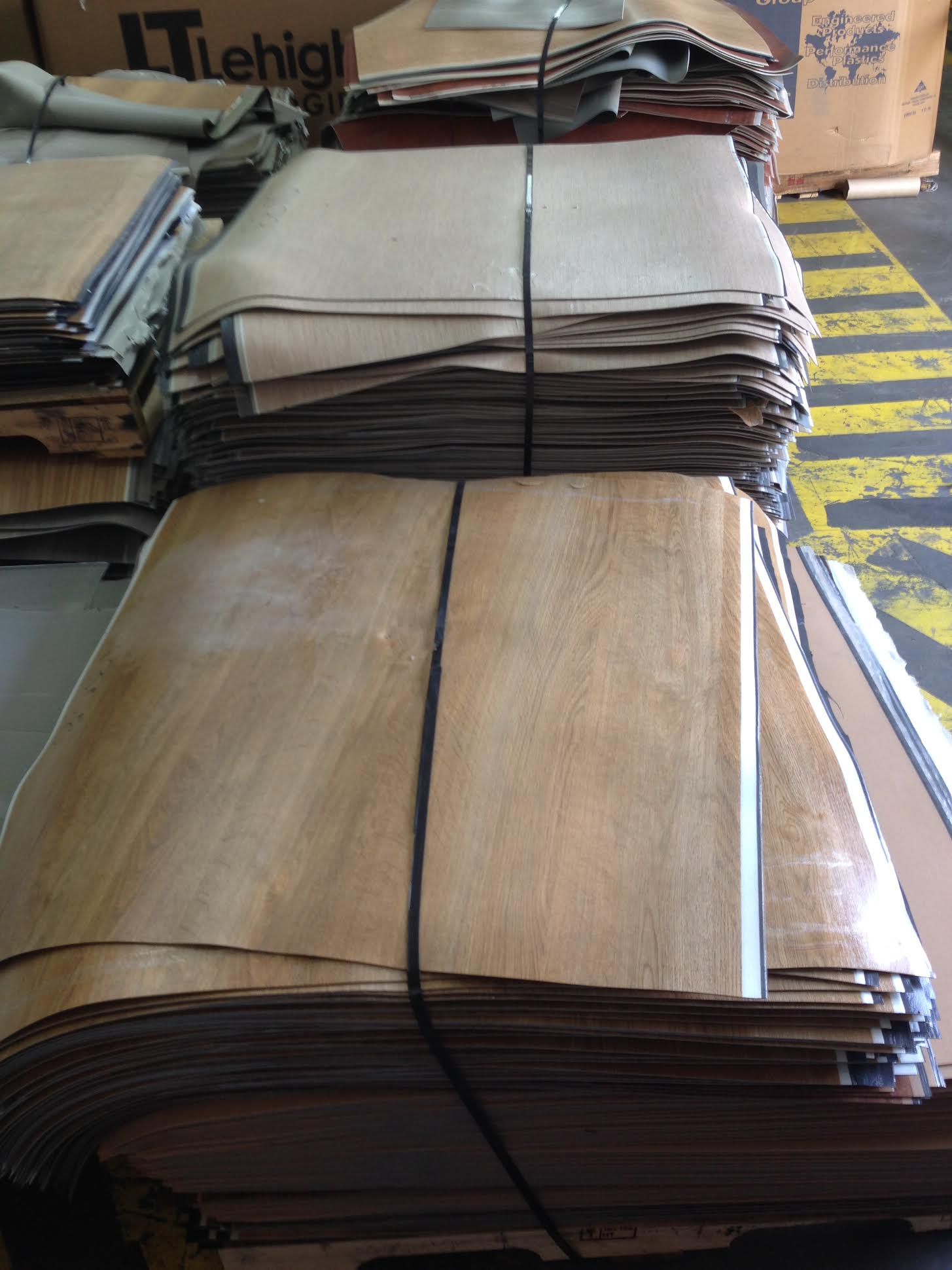 Vinyl Laminate Wood Pattern Flooring