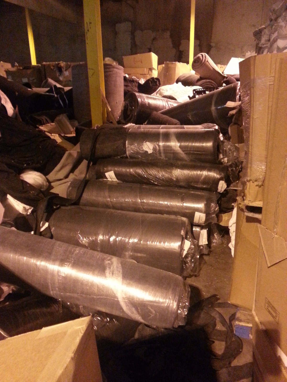Lightweight padded nonwoven
